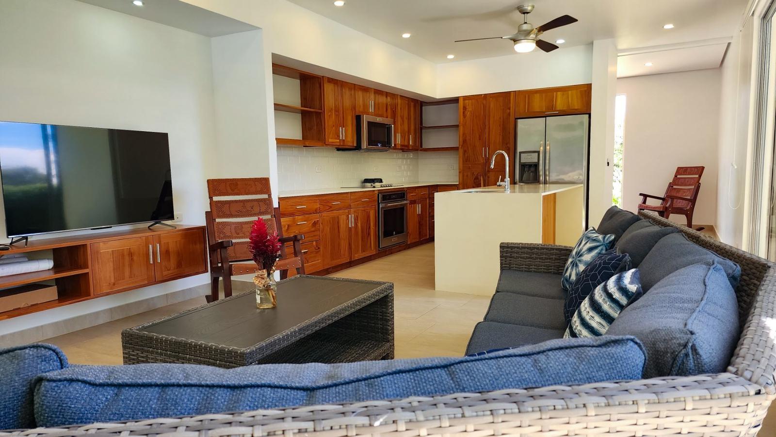 3 Bedroom Ocean-View Townhouse for Sale, Playa Hermosa, Dominical, Puntarenas, Costa Rica — photo 5