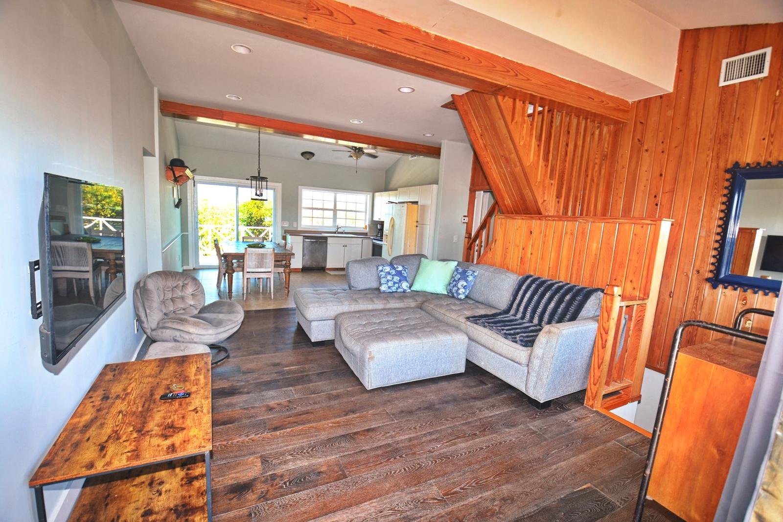 4 Bedroom Home for Sale, Dolphin Beach Estates, Guana Cay, Abaco, Bahamas — photo 3