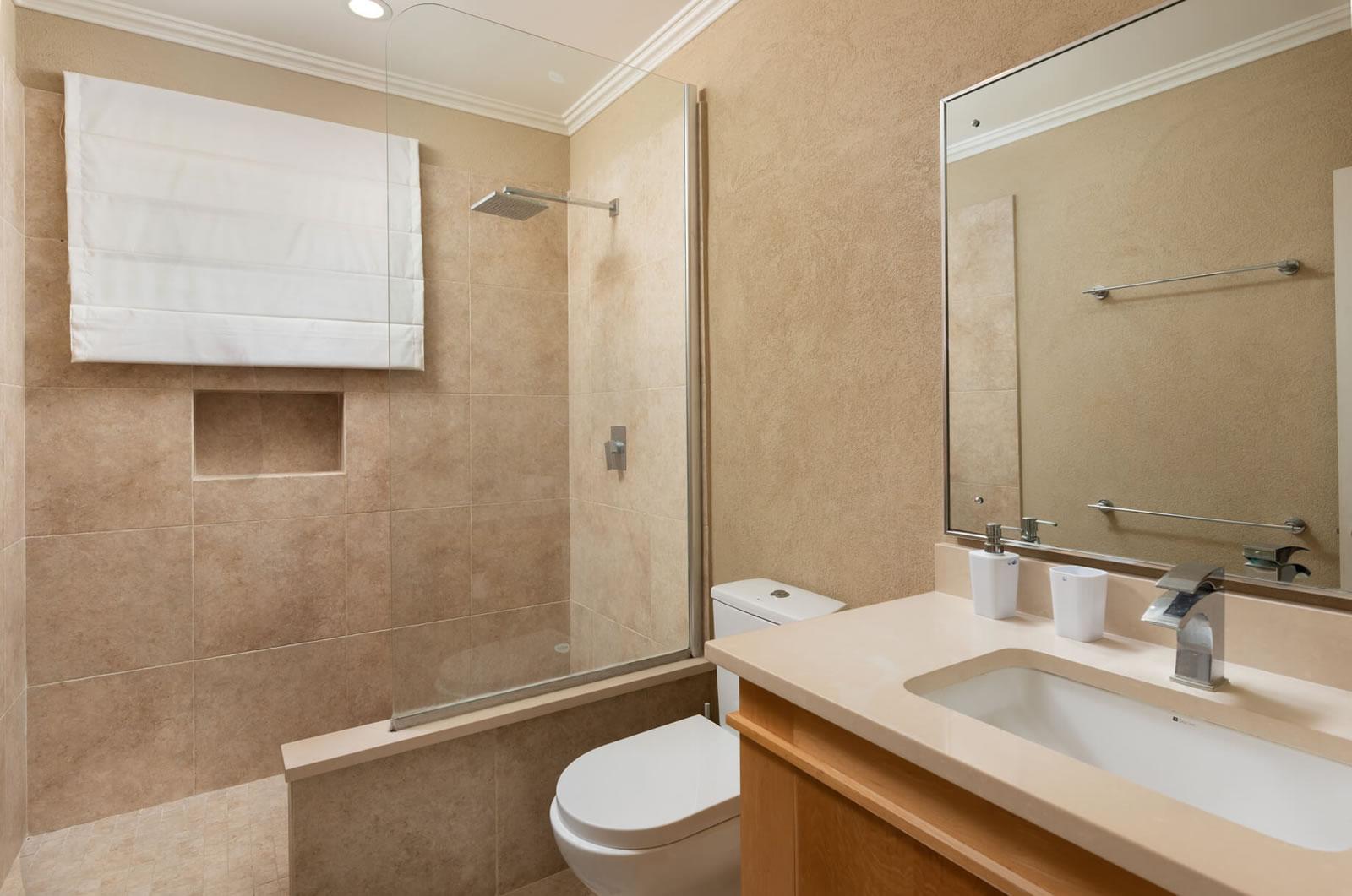 7 Bedroom Multi-Unit Investment Property for Sale — photo 3