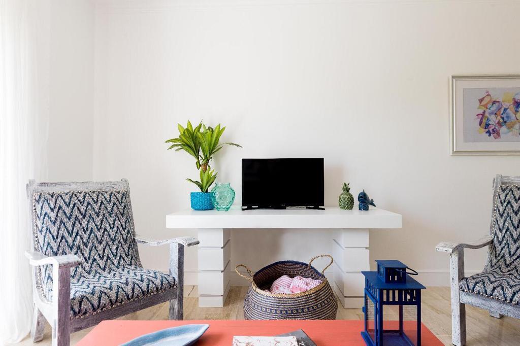 Large Newly Renovated 2 Bedroom Condos For Sale in Bavaro — photo 5
