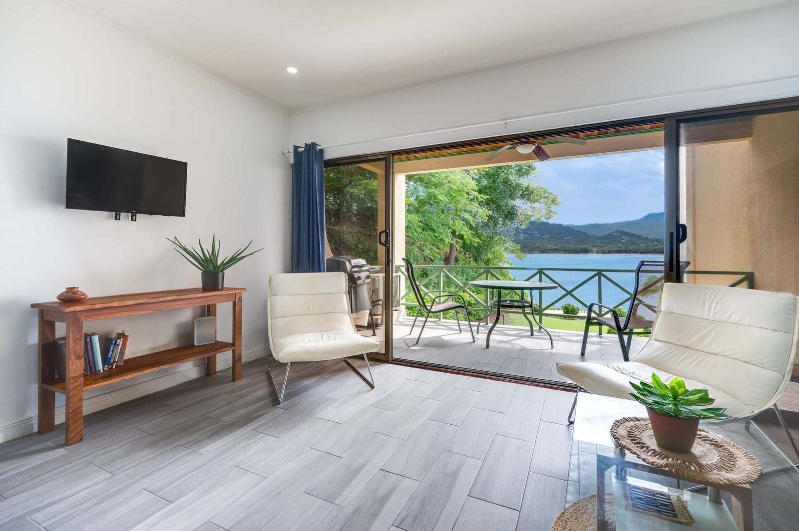 2 Bedroom Condo Unit 522 for Sale, Punta Plata, Flamingo, Guanacaste, Costa Rica — photo 2