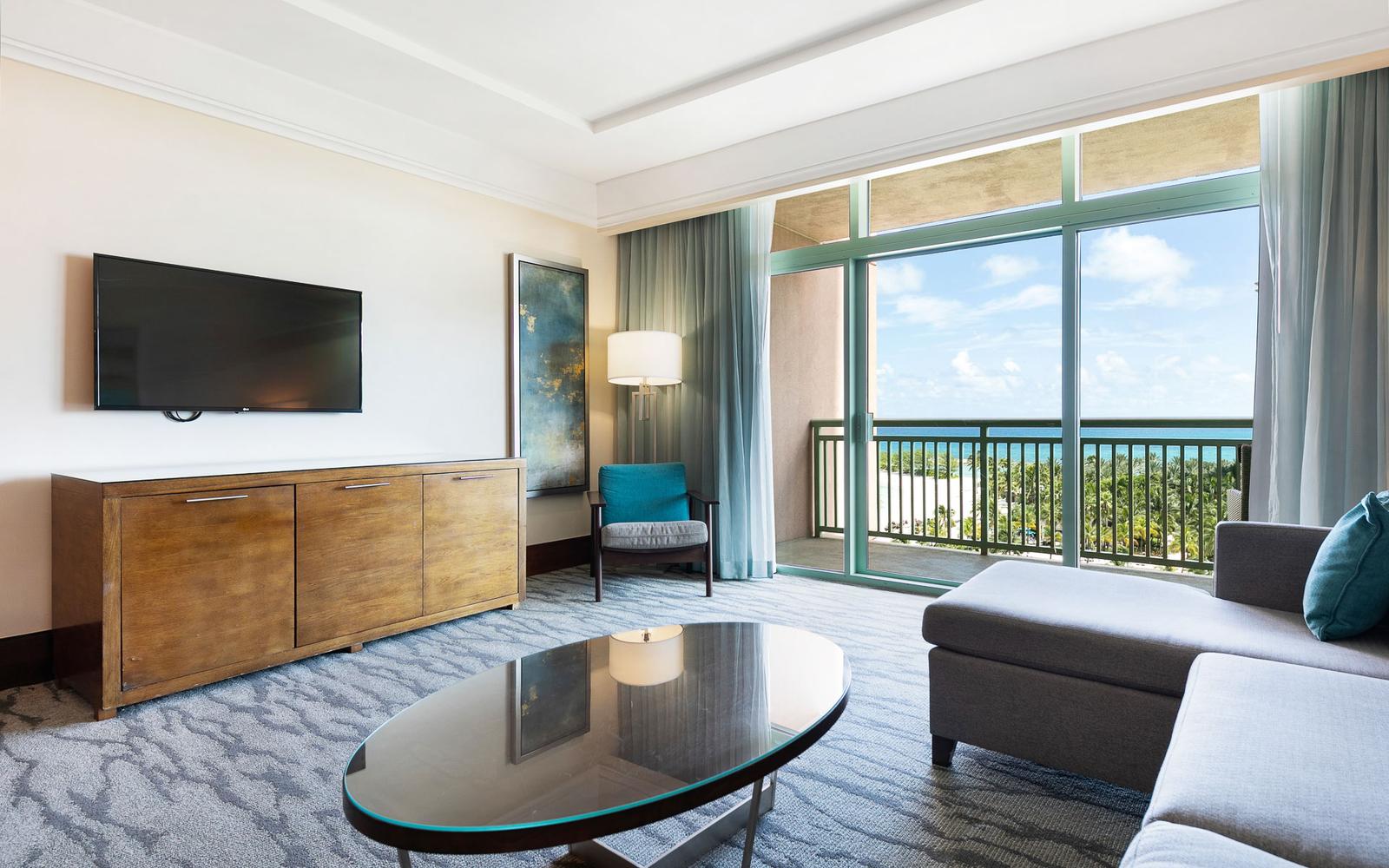 Suites 10-922 and 10-924, The Reef at Atlantis — photo 2