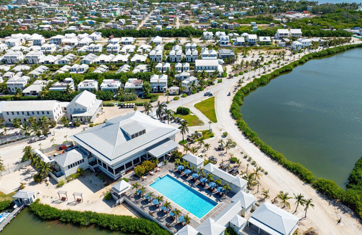 Building Lots for Sale in Luxury Water Front Community on Ambergris Caye - Financing Available — photo 3