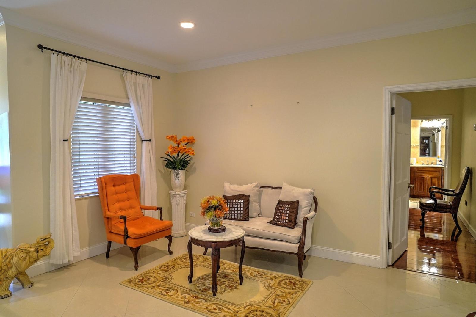 4 bedroom Residence for sale - Turtle Villa - Nassau / New Providence — photo 4