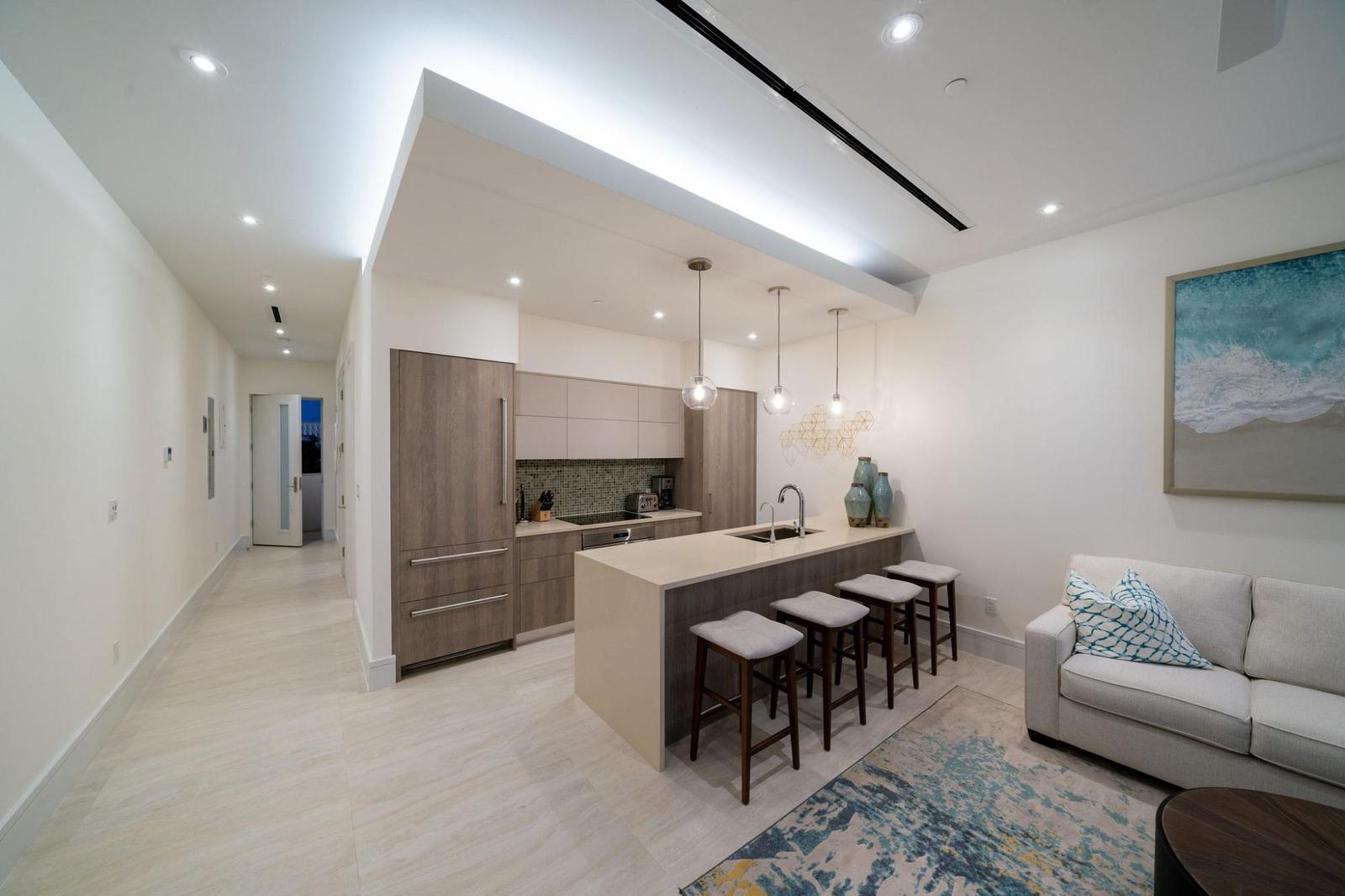 1 bedroom Apartment for sale — UNIT 2 STERLING COMMONS E — photo 3