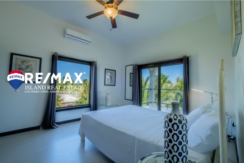 Blue Water Beach Villas Unit D3 Belize Beachfront Condo for Sale — photo 5