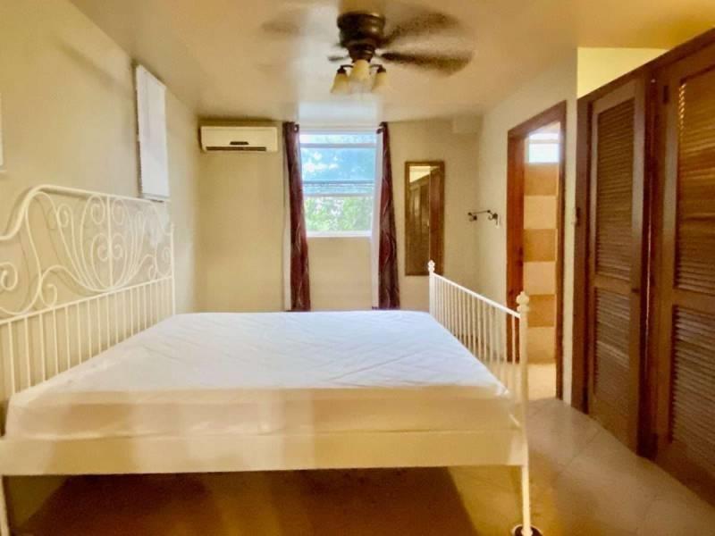 4 bedroom 4 bathroom - Havers Hill Condo — photo 4