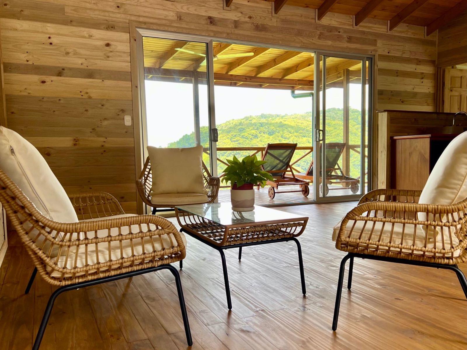 6 Bedroom Mountain Retreat Home for Sale in Costa Rica — photo 5
