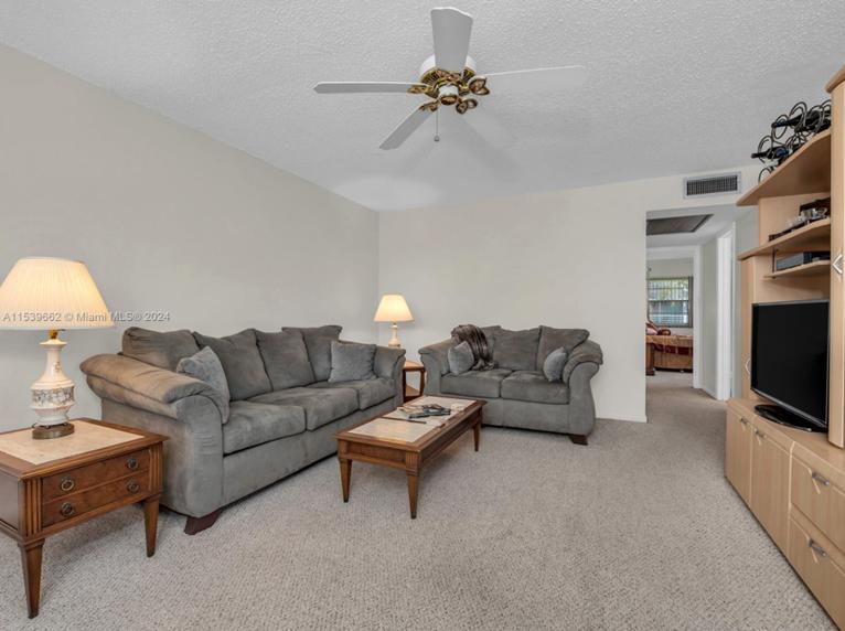 Century Village East 2BR Condo — photo 5