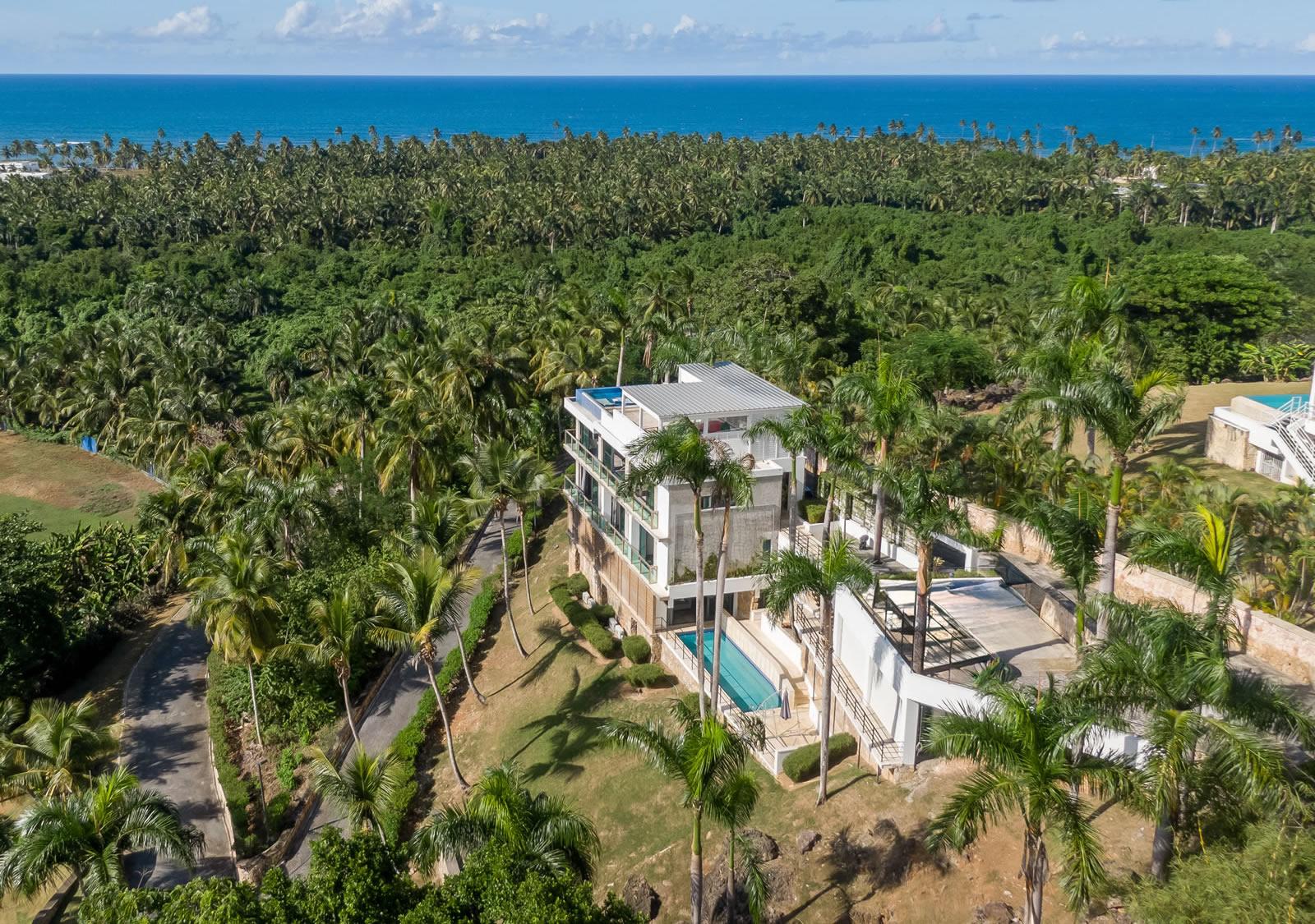 7 Bedroom Luxury Villa for Sale, El Portillo, Las Terrenas, Dominican Republic — photo 2