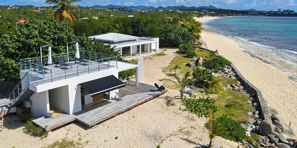 Trendy 3BR Villa Rock Sea — photo 2
