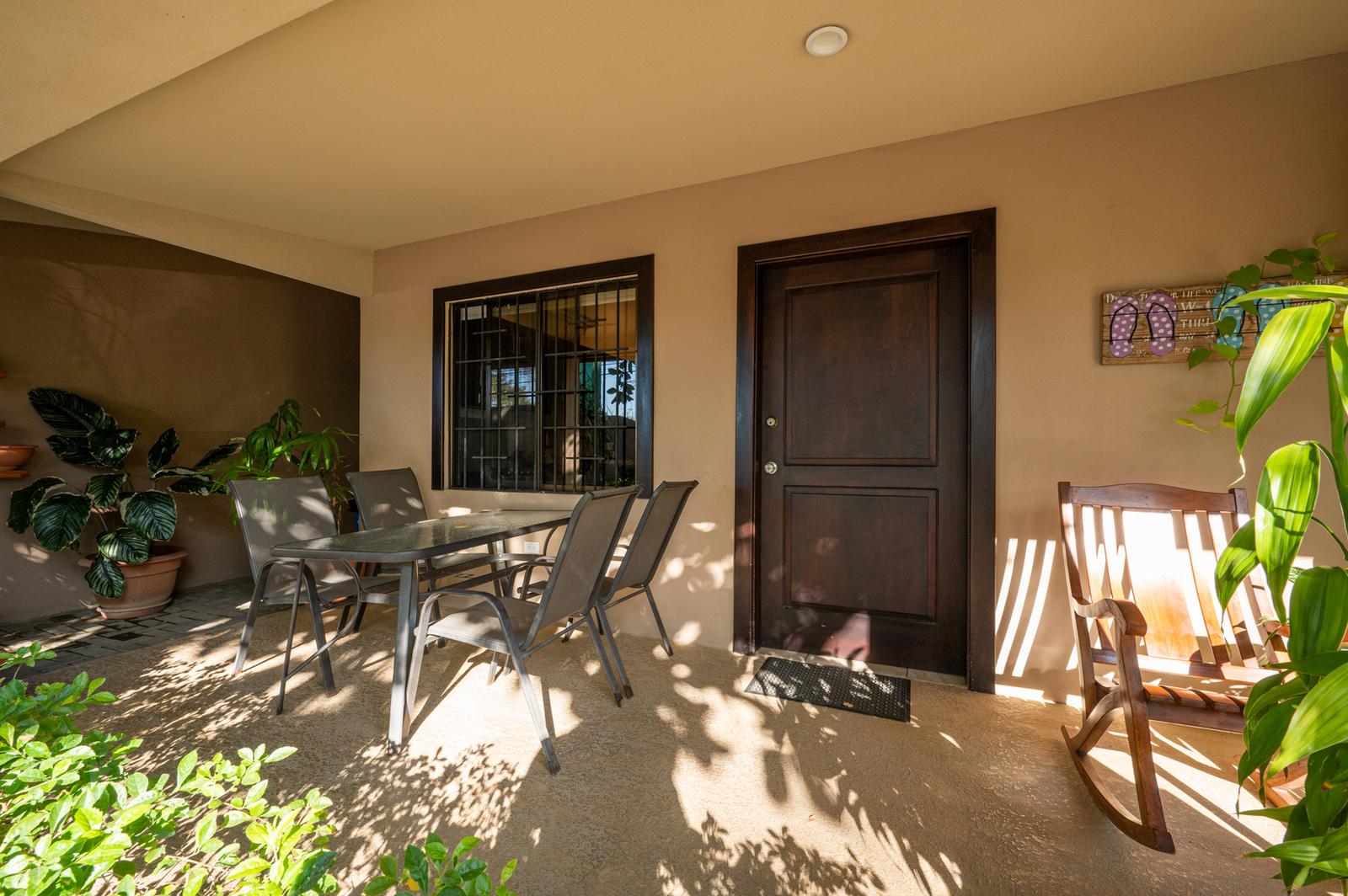 3 Apartments for Sale in Playa Flamingo — photo 2