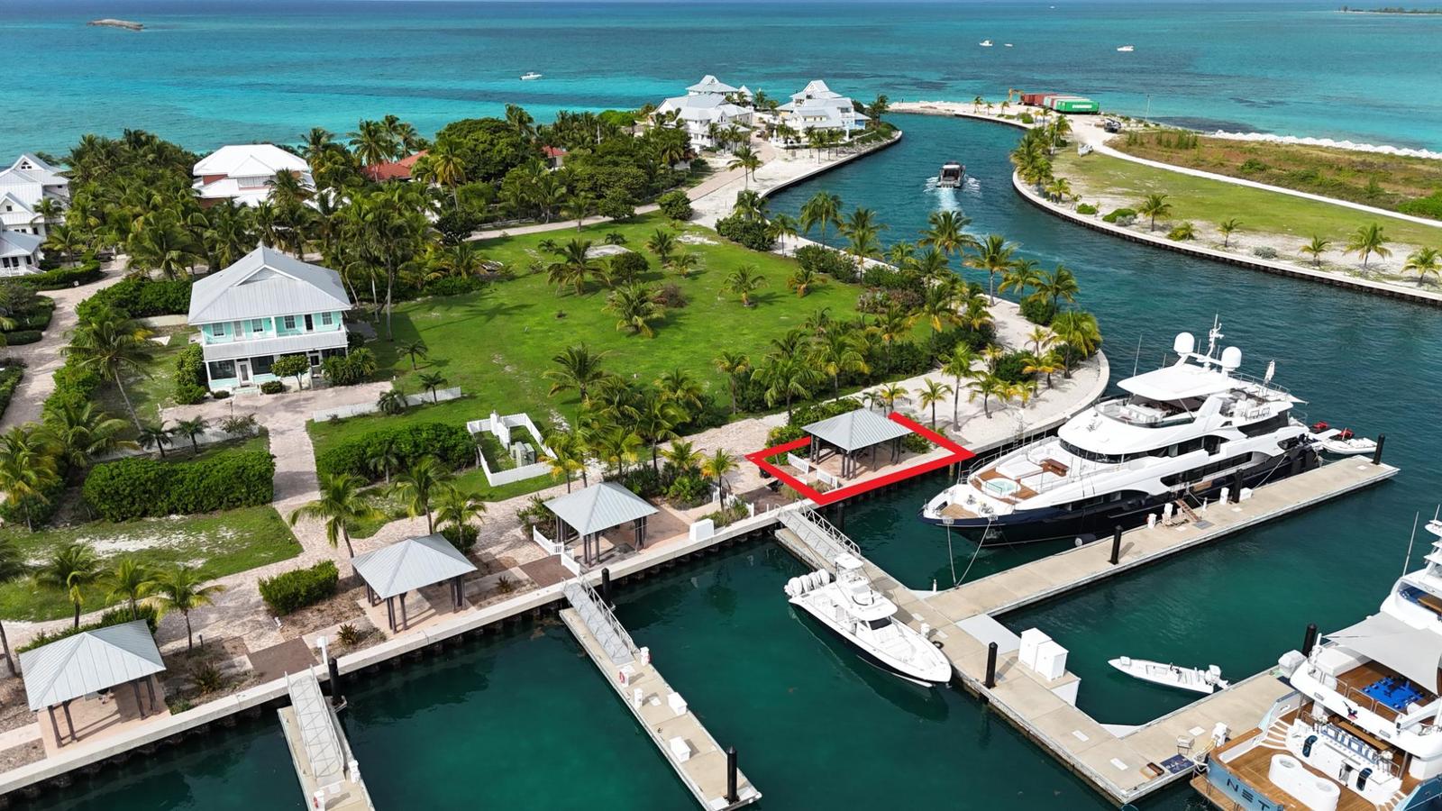 CHUB CAY RESORT & MARINA Dock Slip — photo 4
