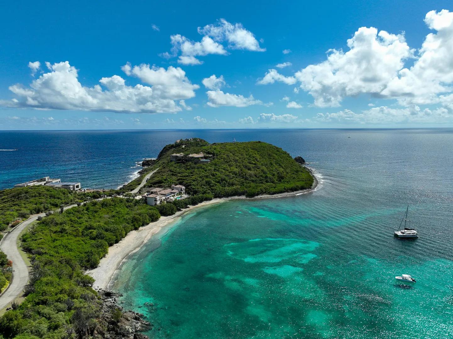 1.08 Acre Beachfront Lot in Ditleff Point — photo 3