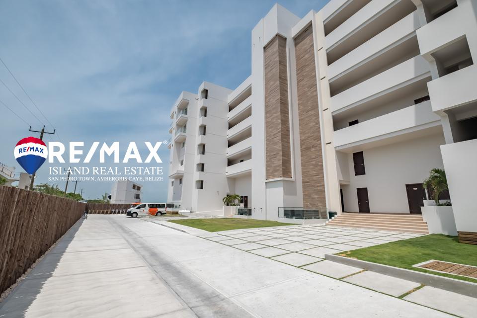 Sunset Caribe Unit 3 Bedroom Condo — photo 5