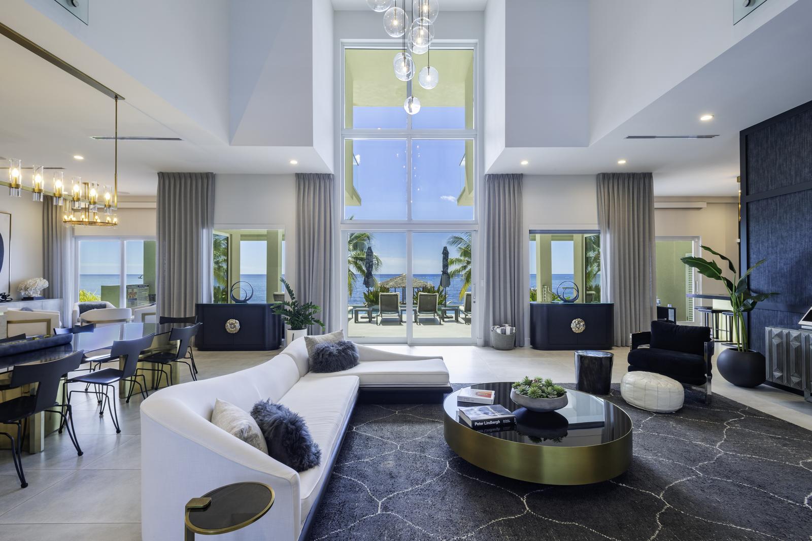 Black Urchin: Private Beachfront Estate — photo 3