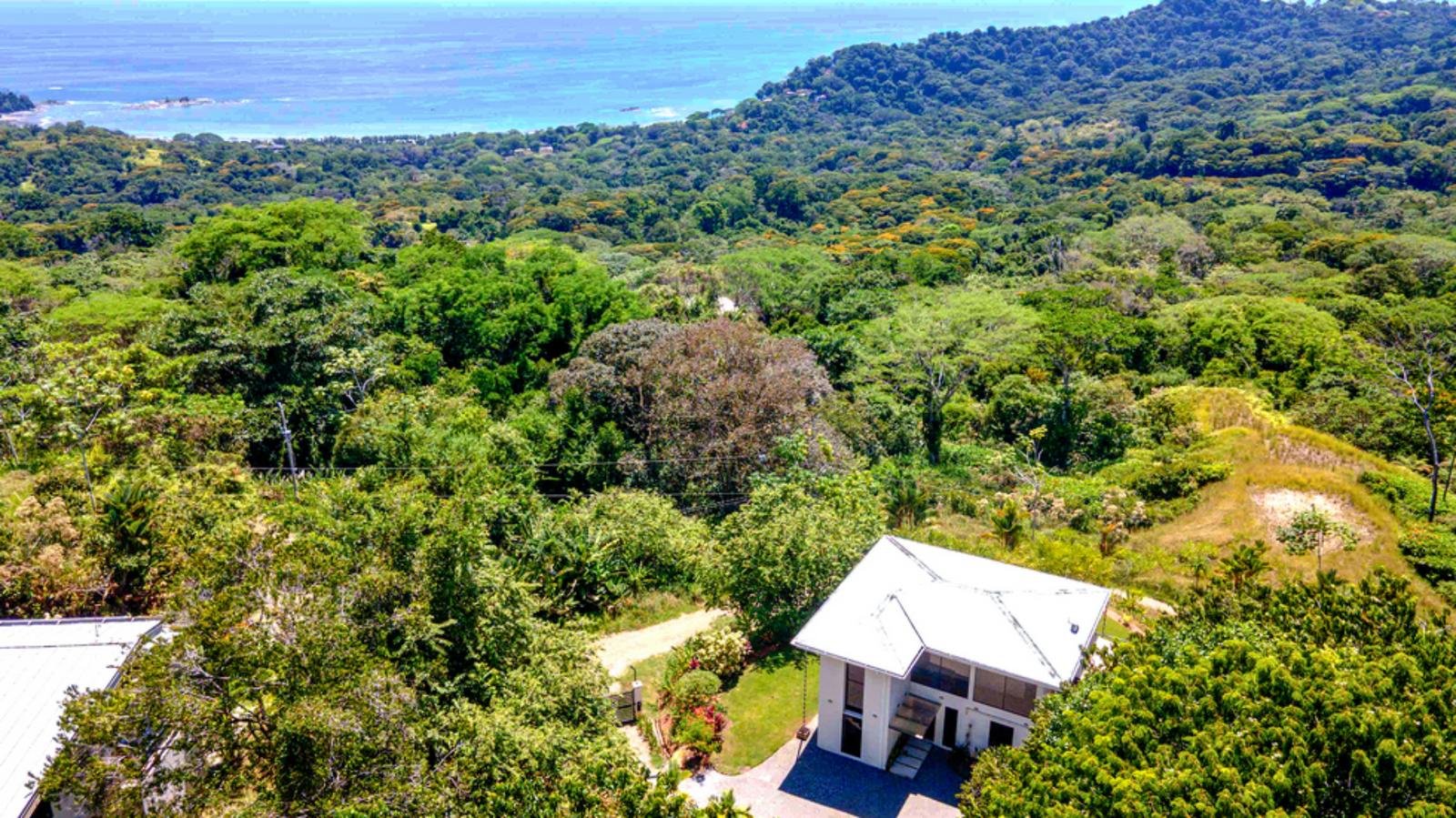 2 Bedroom House for Sale, Escaleras, Dominical, Puntarenas, Costa Rica — photo 2