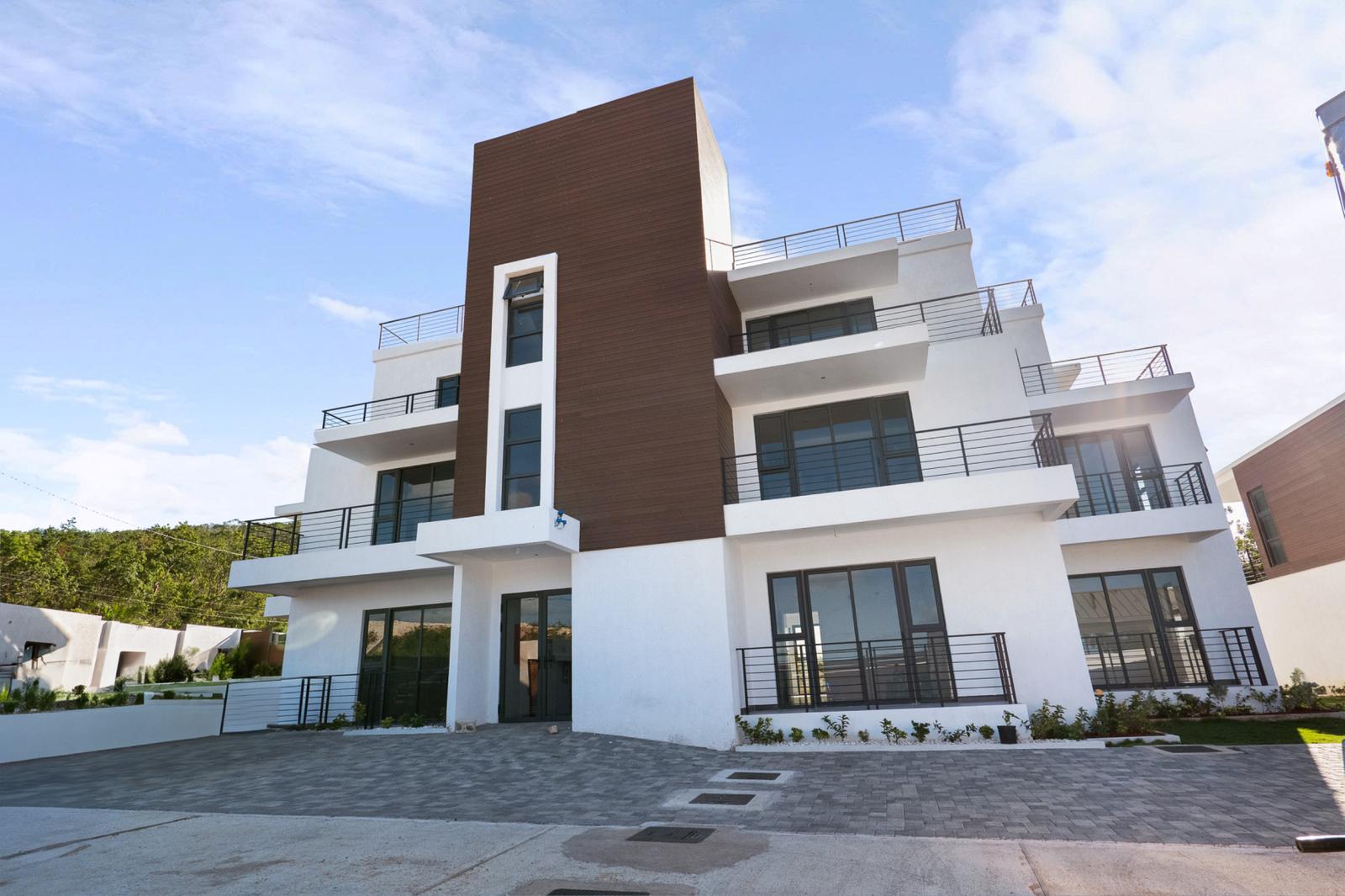 New 4 Bedroom Villa for Sale, Serenity Hill, Ironshore, Saint James, Jamaica — photo 2