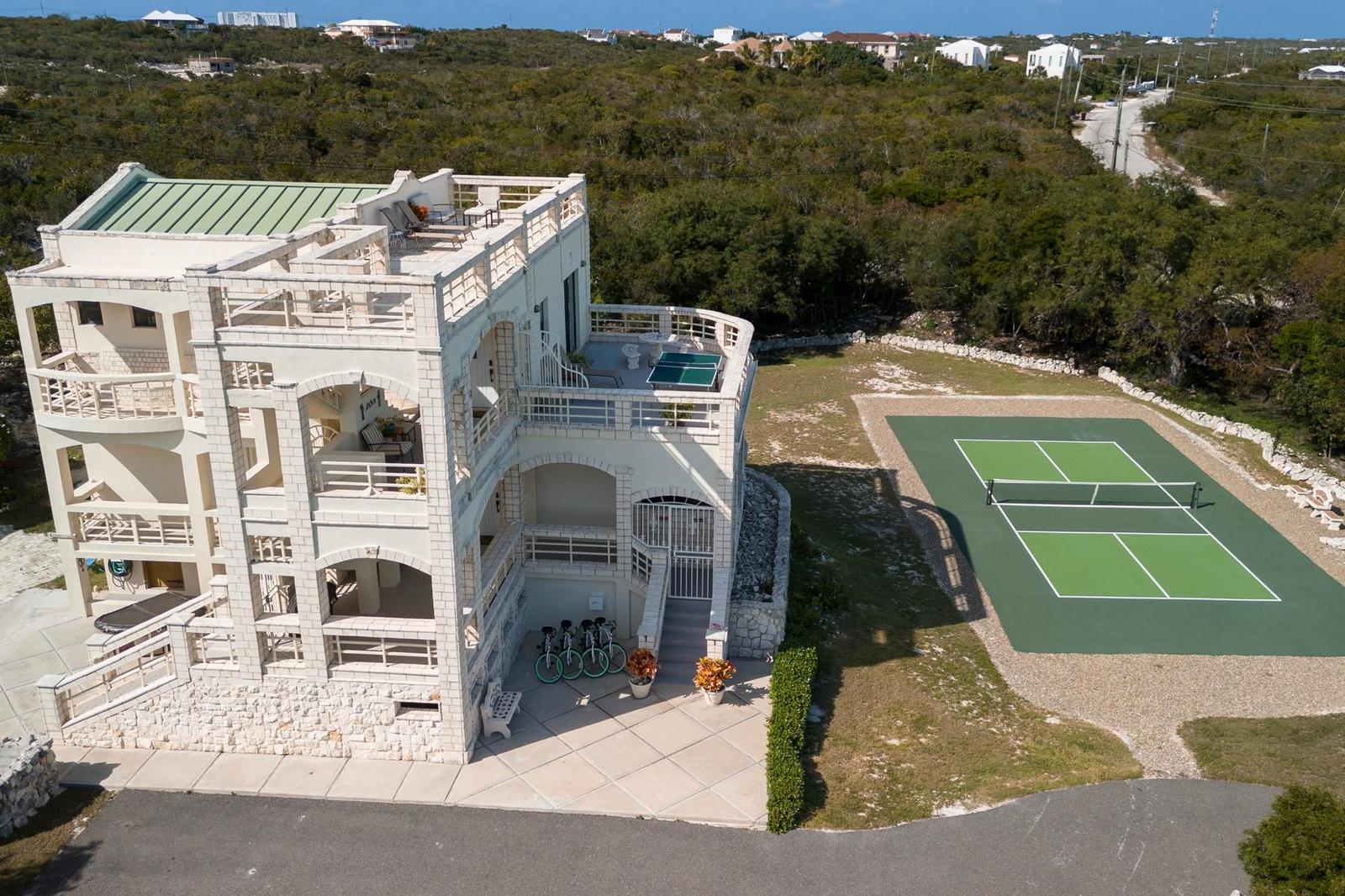 5-Bedroom Villa on Long Bay Highway, Providenciales — photo 2