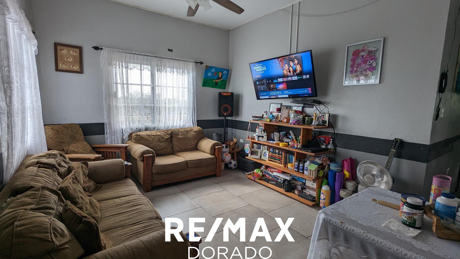 Two-Story Residential Home in Orange Walk Town — photo 4