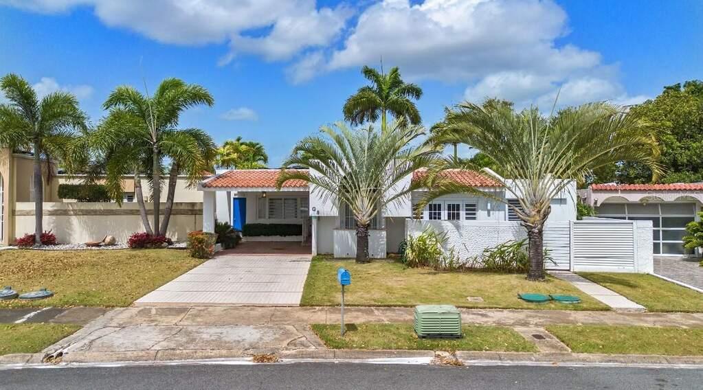 3 Bed, 2.5 Bath Single Family Home in Dorado del Mar — photo 1