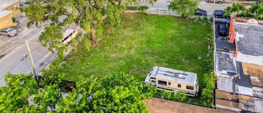 0.18 Residential Corner Lot in Allapattah, Miami — photo 4
