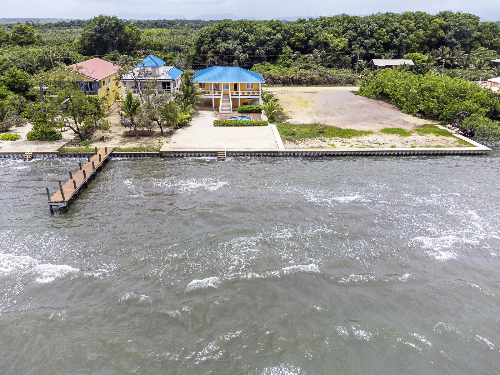 Stunning Oceanfront Home with Pool Phase 2 Sittee Point — photo 3