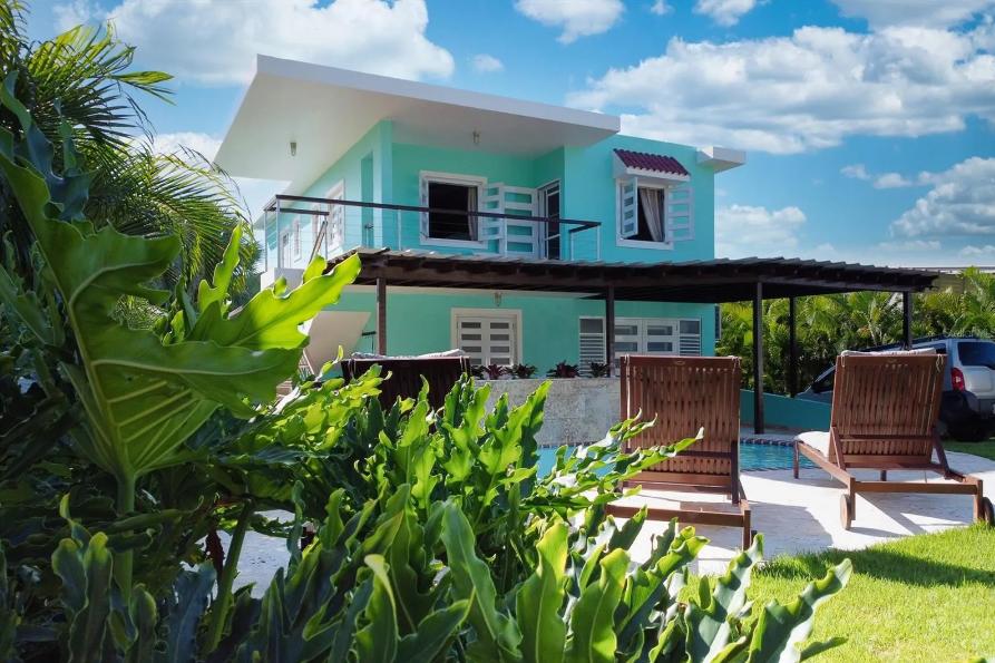 Beautiful 5BR Isabela, Puerto Rico Triplex — photo 1