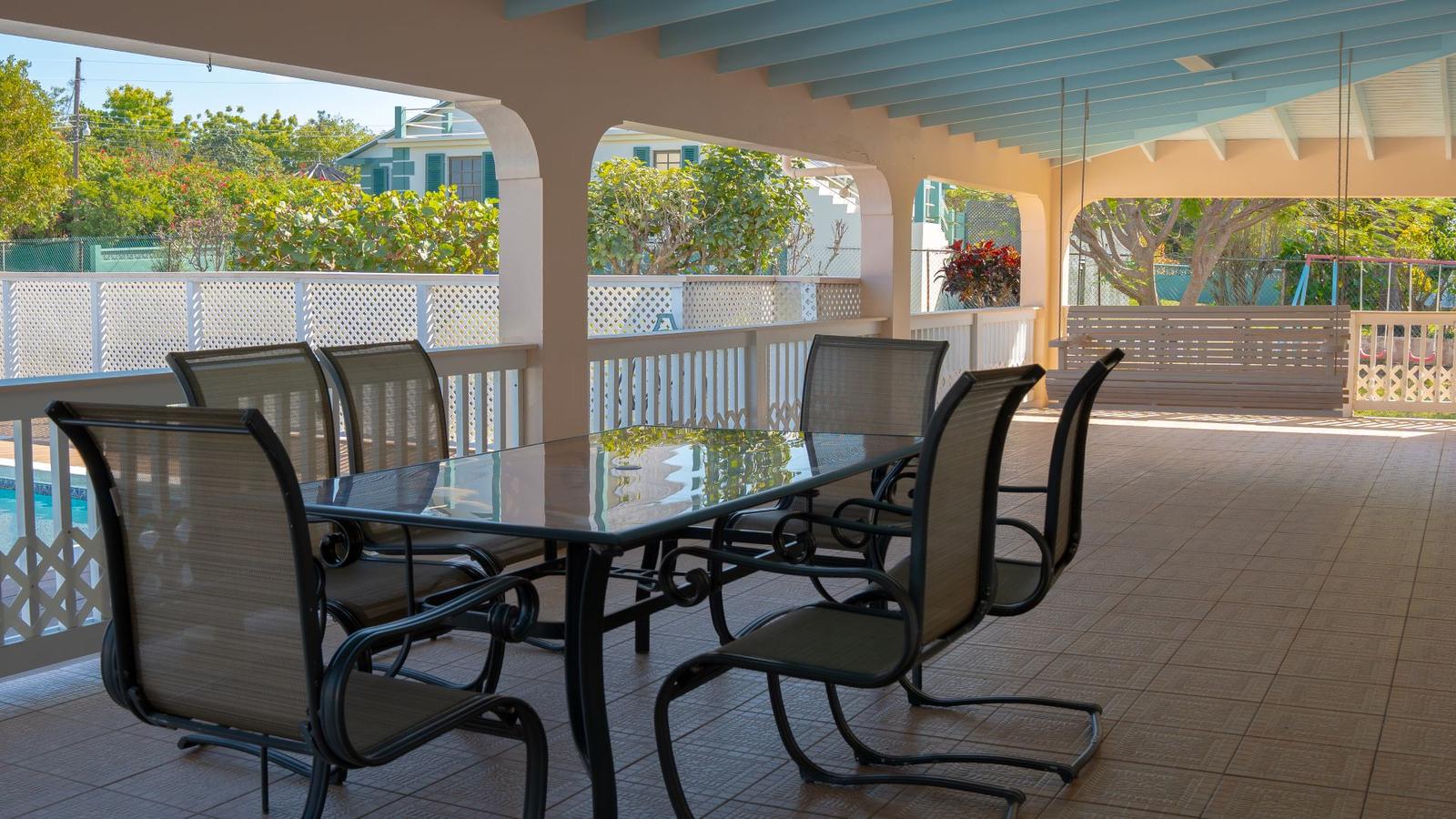Spacious Home Russell Island, Spanish Wells — photo 4