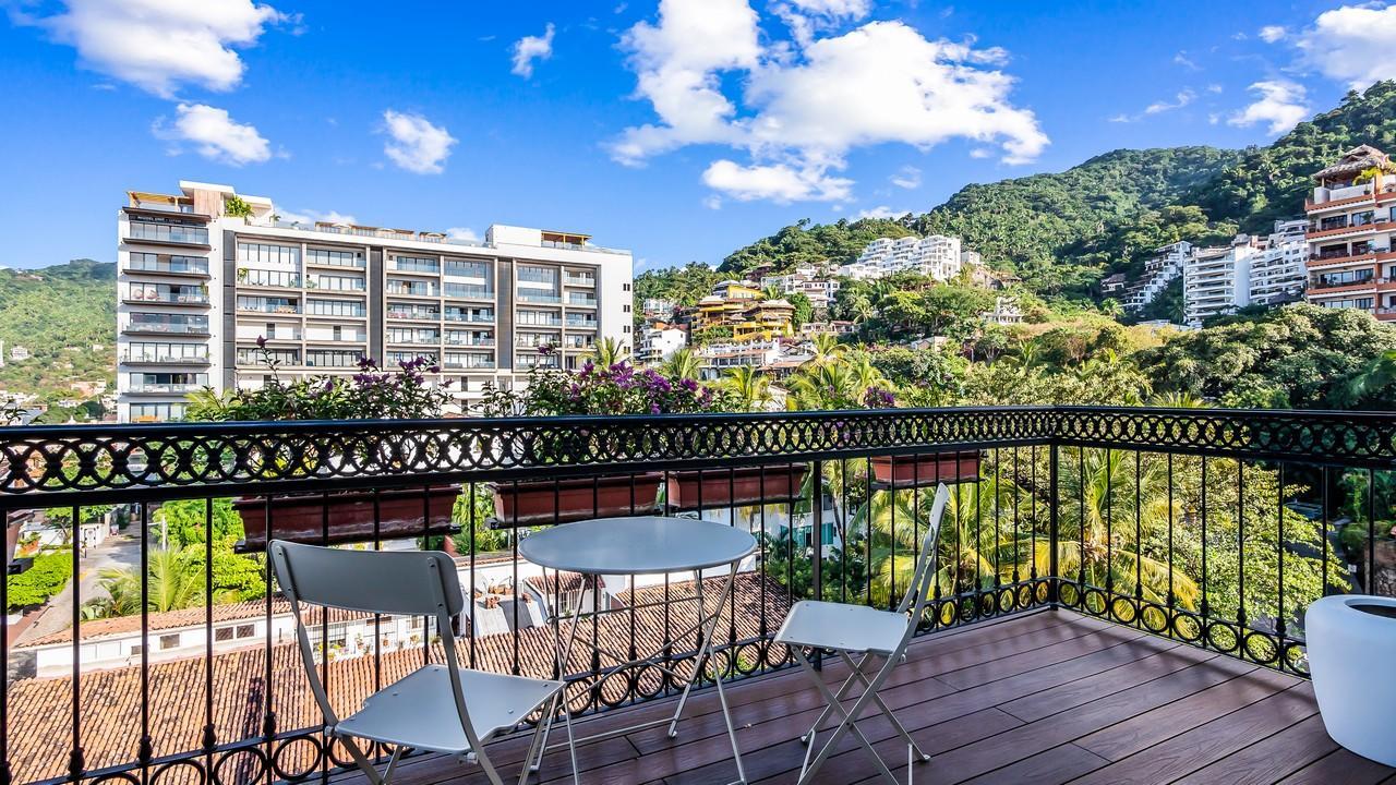 1 Bedroom Penthouse 11 for Sale, Pier 57, Puerto Vallarta, Mexico — photo 5