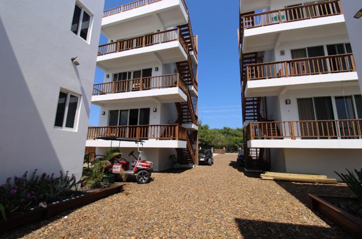 Ambergris Caye 1BR Waterfront Condo — photo 3