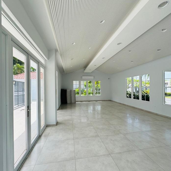 Estancias Reales Elegant 5BR Home — photo 5