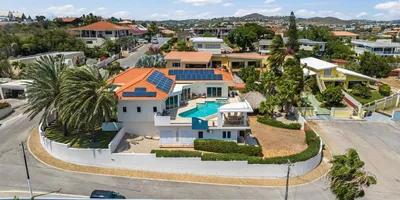5 Bedroom Home for Sale in Willemstad, Curacao — photo 1