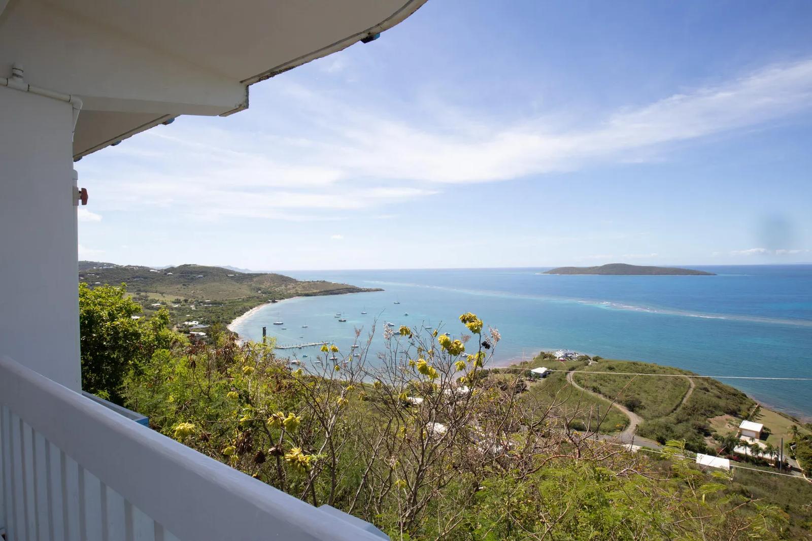 2 Bed, 2 Bath Rental with Ocean Views in US Virgin Islands — photo 1
