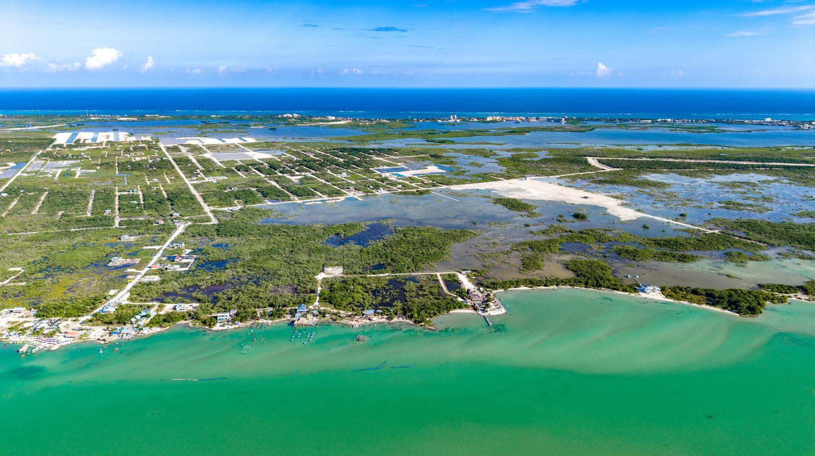 Prime Main Road Lot - Parcel 15330 — photo 4