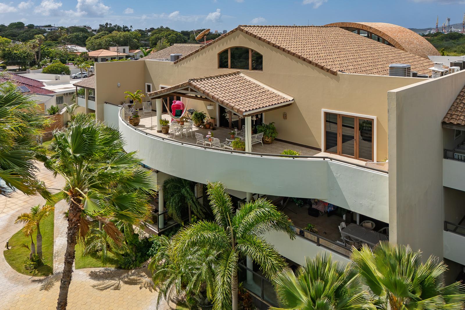 5 Bedroom Penthouse for Sale, Perseusweg 54A, Girouette, Willemstad, Curacao — photo 3