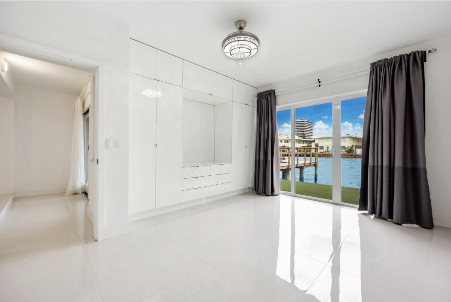 Miami Beach 3BR Dream Home at 8533 Crespi Boulevard — photo 5