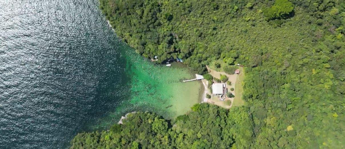 Private Secluded Bay on Gasparee Island — photo 2