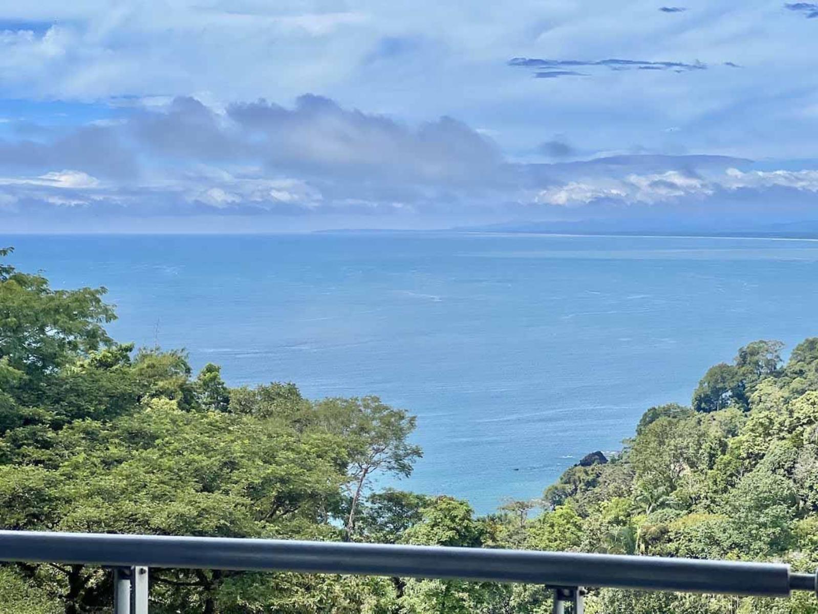 4 Bedroom Penthouse Residence for Sale, Los Altos, Manuel Antonio, Puntarenas, Costa Rica — photo 2