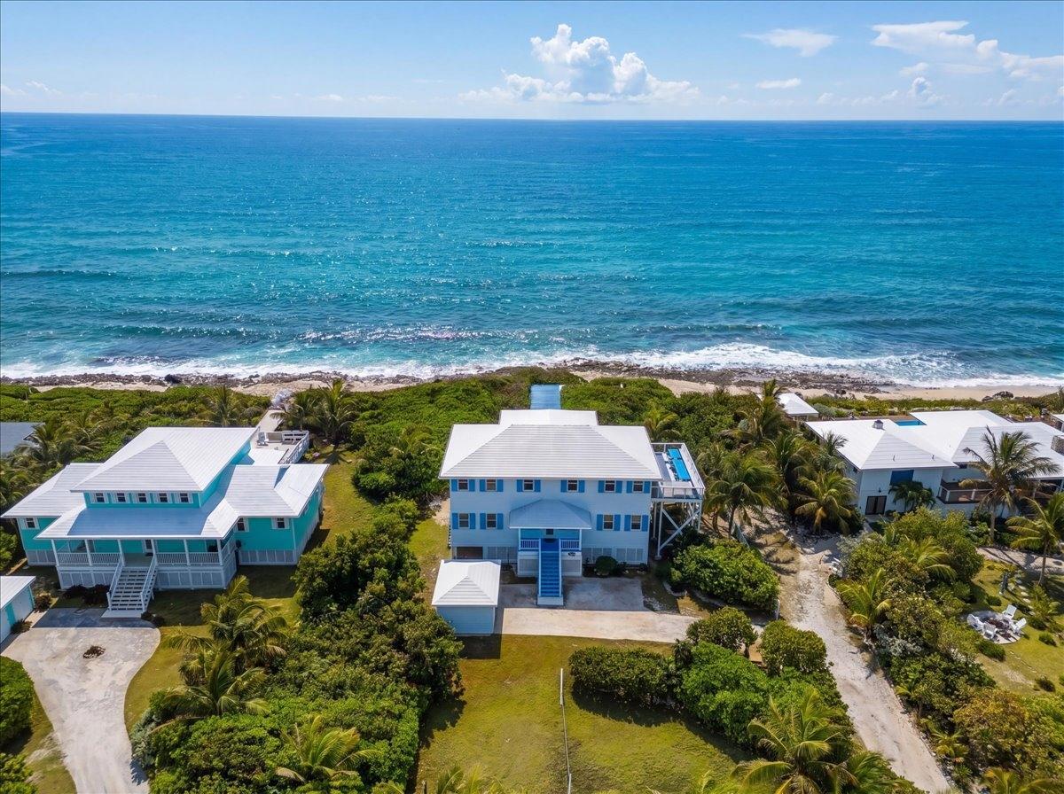 6 Bedroom Residence for Sale in Abaco Islands, The Bahamas — photo 2