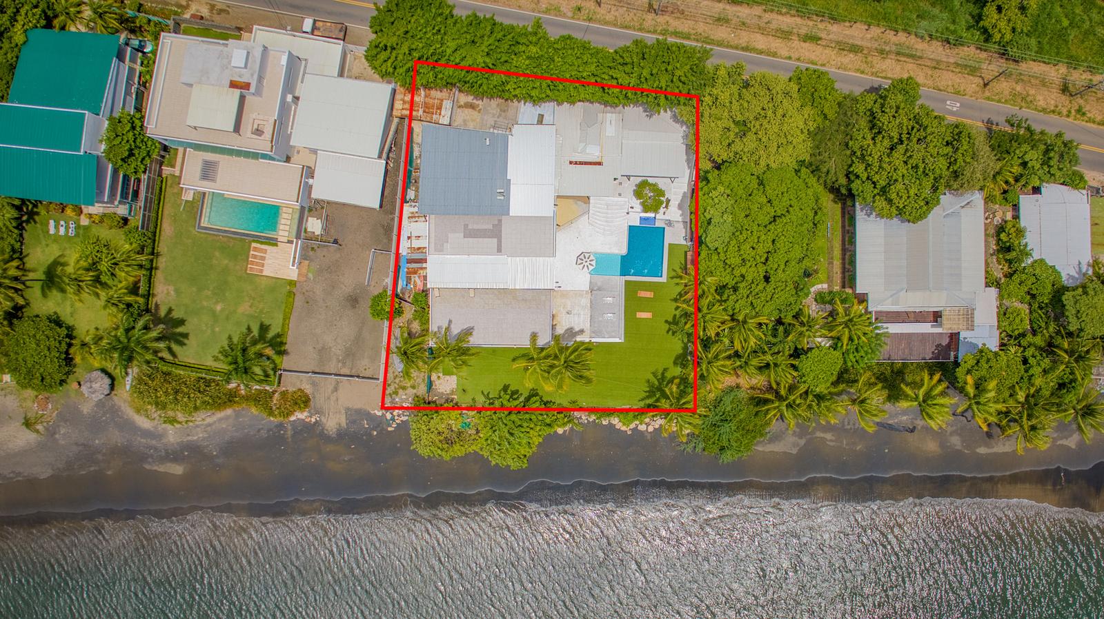 5 Bedroom Beachfront Home for Sale, Playa Potrero, Guanacaste, Costa Rica — photo 2