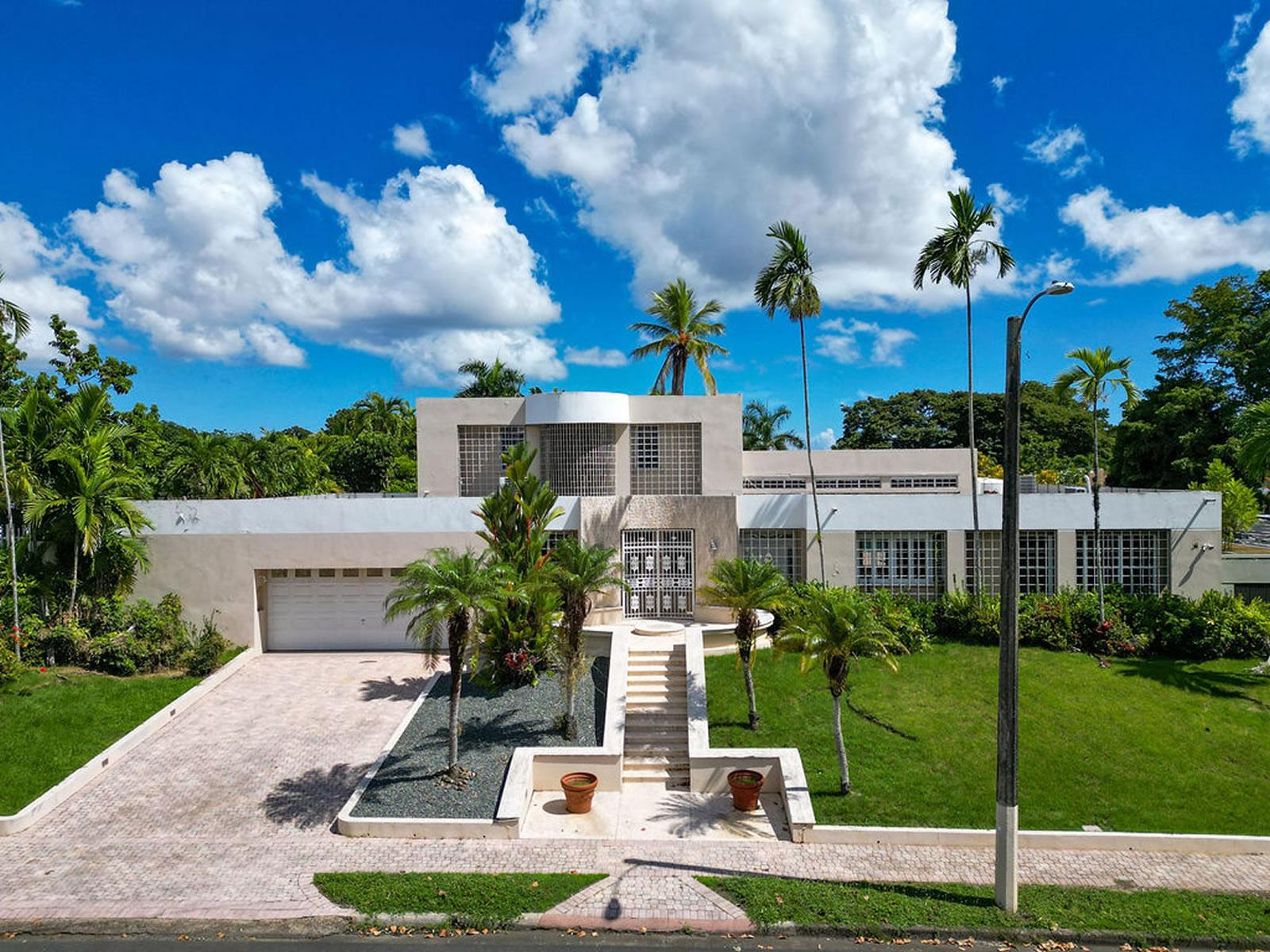 4 Bedroom Home for Sale, 1906 Calle Orquidea, Santa Maria, San Juan, Puerto Rico — photo 1