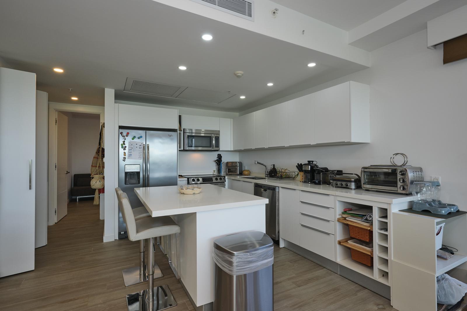 5 Bedroom Townhouse for Sale at Blue Residence, Eagle Beach, Aruba — photo 5