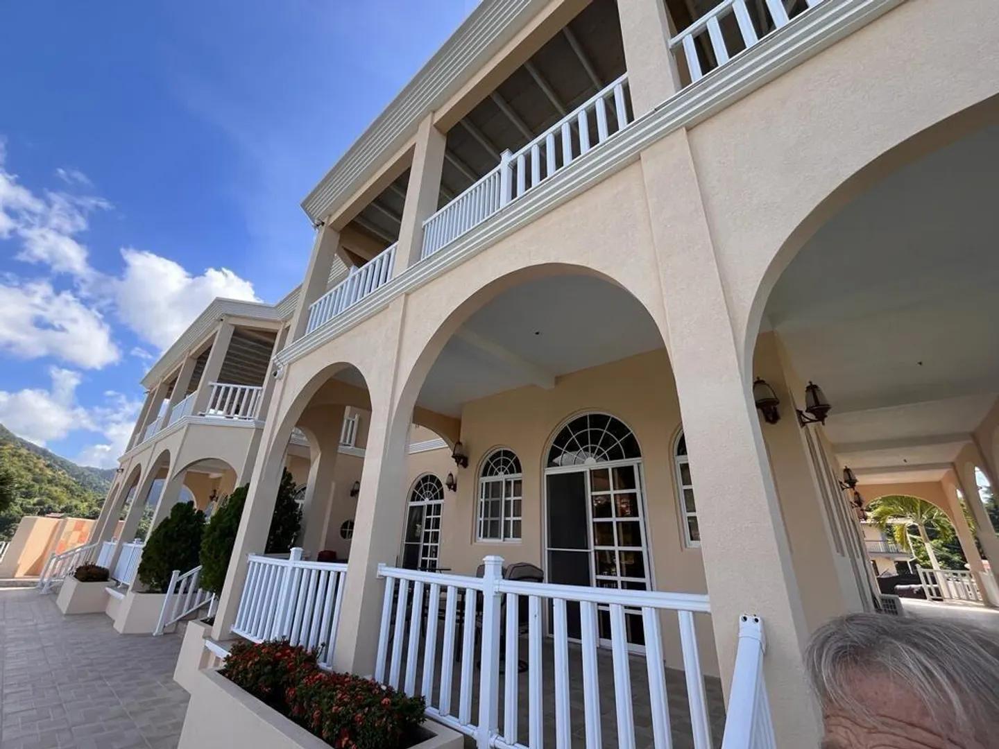 4 Beds 6 Baths 12,300 Sqft Home in St. Paul Parish, Dominica — photo 5