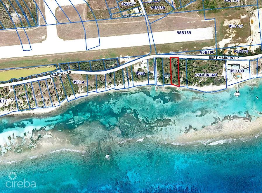 Beachfront Land - Cayman Brac South Side 0.79 Acres — photo 1