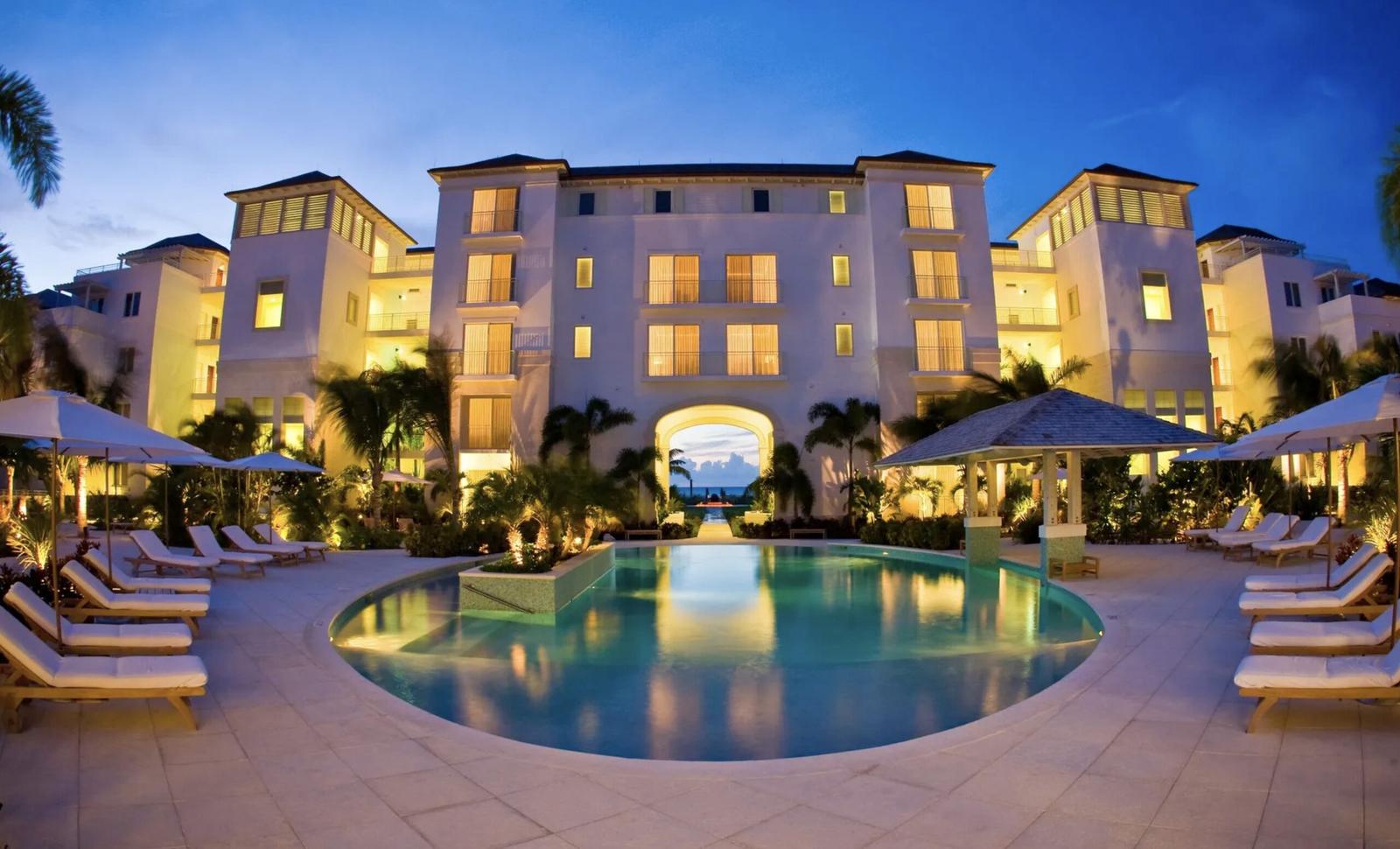 2 Bedroom Deluxe Studio C204 for Sale, Villa Del Mar Resort, Grace Bay, Providenciales, Turks & Caicos — photo 4