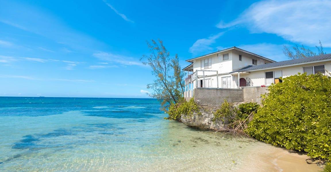 17 Bedroom Boutique Resort for Sale, Seven Mile Beach, Negril, Westmoreland, Jamaica — photo 3