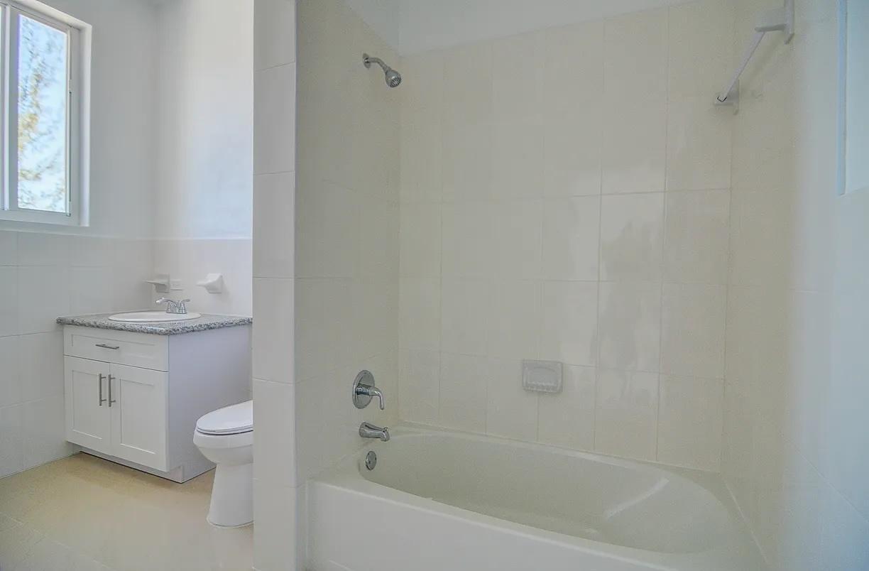 2 bedroom Apartment for sale — photo 2