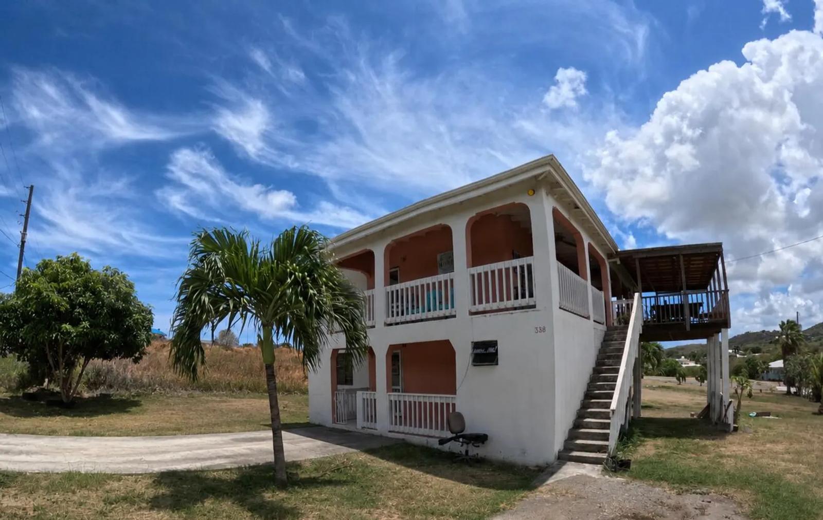 2 Beds 1 Bath House in Christiansted, US Virgin Islands — photo 1