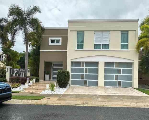 House for sale in Puerto Rico — photo 1